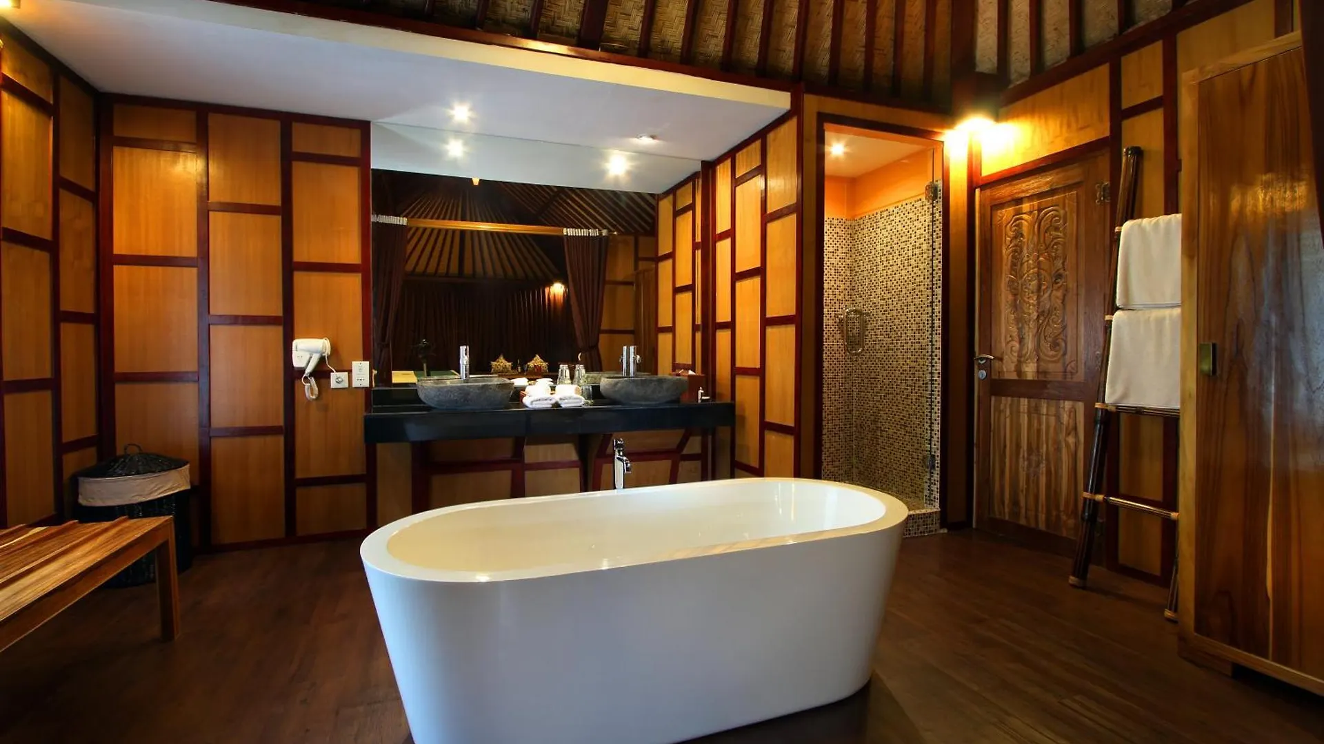 Kupu Kupu Jimbaran Beach Hotel & Spa By L'Occitane  Jimbaran (Bali)
