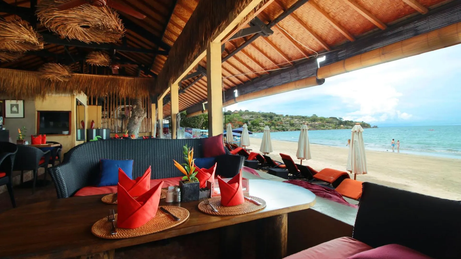 Kupu Kupu Jimbaran Beach Hotel & Spa By L'Occitane